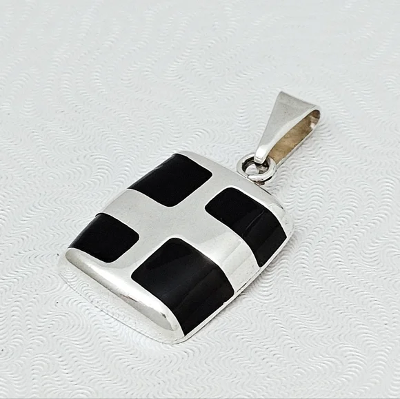 Silpada Very Rare Sterling Silver Square Black Onyx Stone Inlays Pendant HS028 - Picture 5 of 15